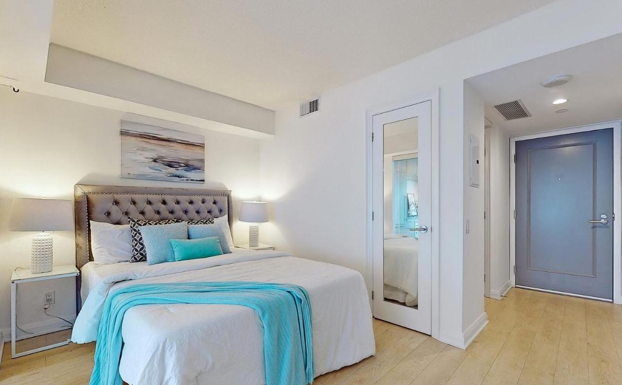 University Of Toronto Utsg Suites 외부 사진