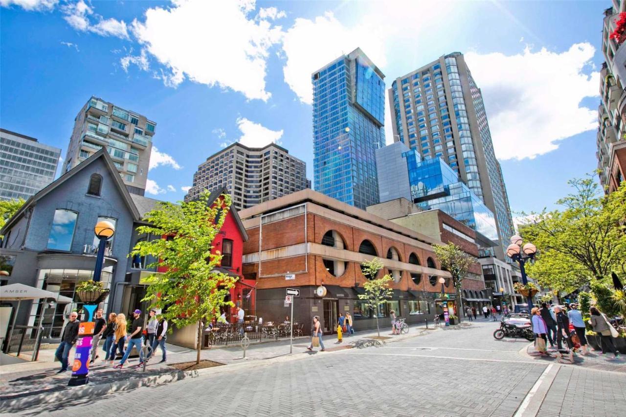 University Of Toronto Utsg Suites 외부 사진